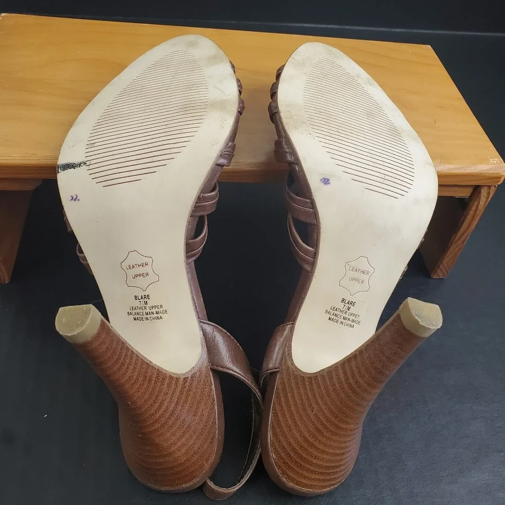 Steve Madden Women's 7.5 M Brown‎ Strappy 4